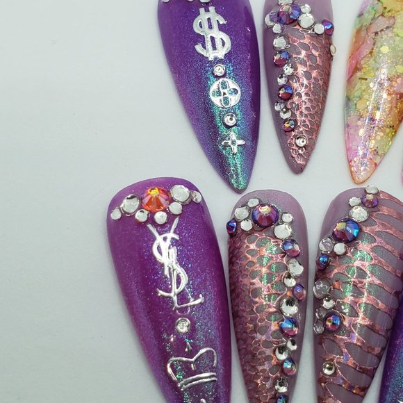 Chameleon Luxury Gel Press on Nails " Purple Chameleon " - Picture 10 of 15